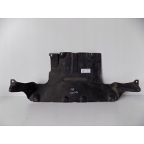 VW Touareg - Kryt pod motor