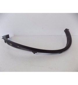BMW E71- Lišta nadkolia R, predná- 5908