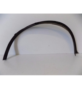 BMW E71- Lišta nadkolia R, predná- 5908