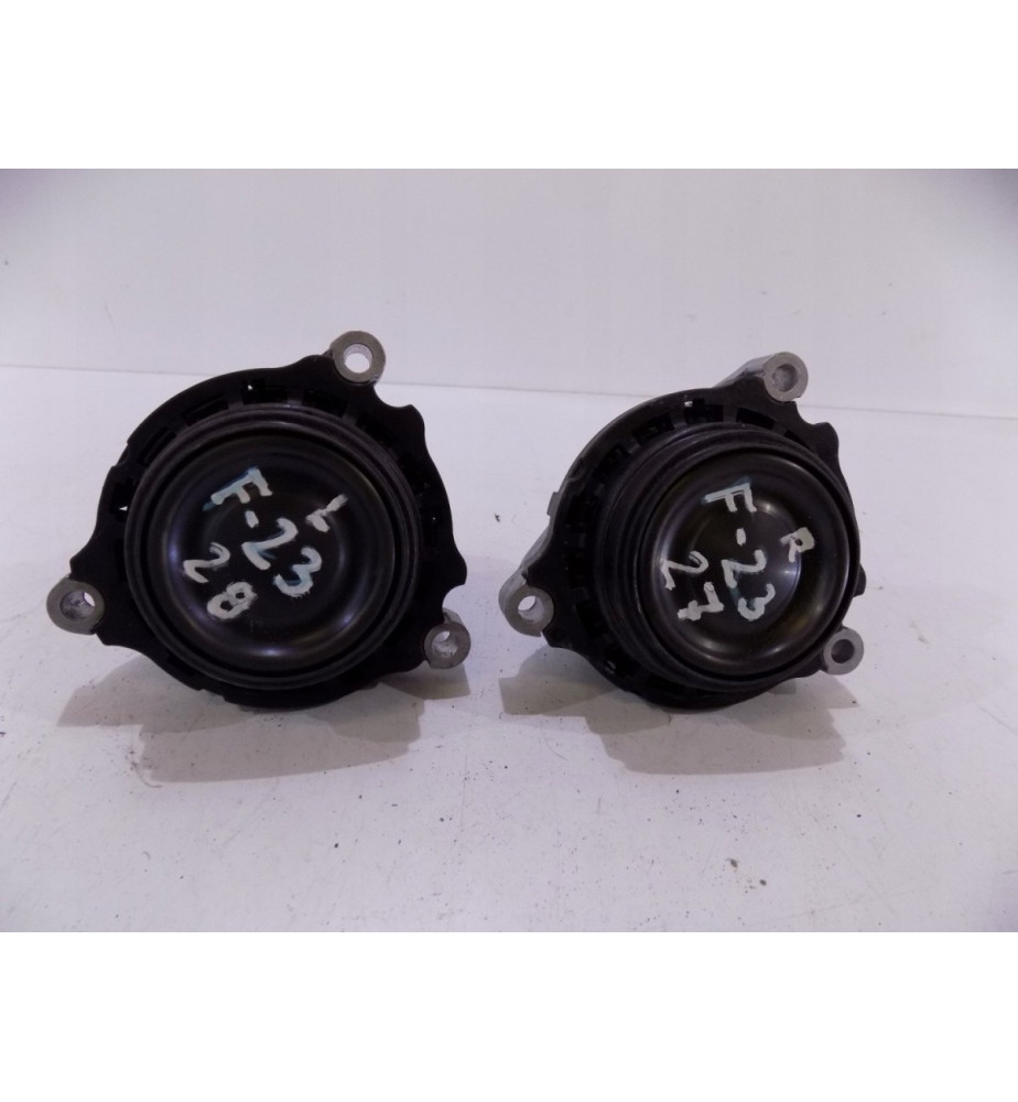 BMW 1 F20.. / BMW 3 F30.. - Pravý motorový podstavec