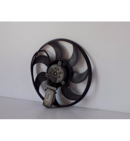 BMW 1/3 E81/90 Ventilátor chladiča - 6132