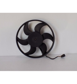 BMW 3 E46 Chladiaci ventilátor - 6133