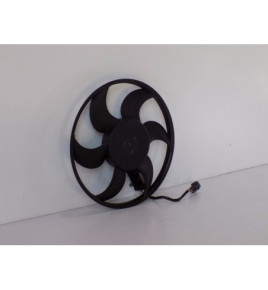 BMW 3 E46 Chladiaci ventilátor - 6133