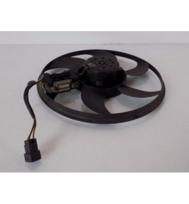 BMW 3 E46 Chladiaci ventilátor - 6133