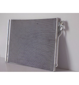 BMW 5 F07 F10 LCI Klimatizačná Chladič - 4164