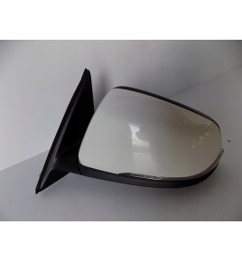 BMW X1 F48 ZRKADLO ĽAVÉ 5...