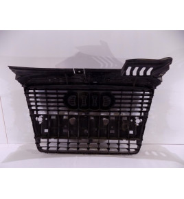 AUDI A4 B7 8E0 OCHRANNÁ MŘÍŽKA / GRIL - 095