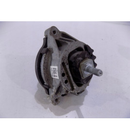 BMW 1 F20.. / BMW 3 F30.. - Pravý motorový držiak