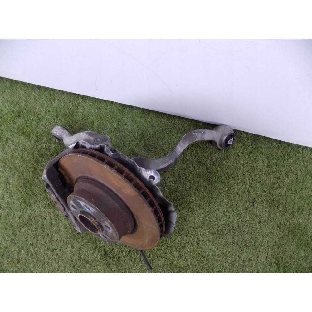 BMW 7 E65 / E66 Ľavé ramená - 4660