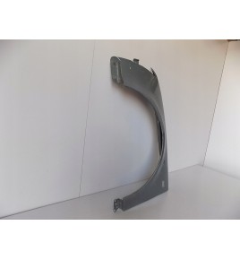 AUDI A4 8E0 / B6 ĽAVÉ BLATNÍK - 625