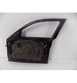 BMW 1 E87 Predné Dvere Pravé - 0064