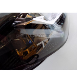 Peugeot 208 LCI Komplet Svetiel Led L / R - 6244