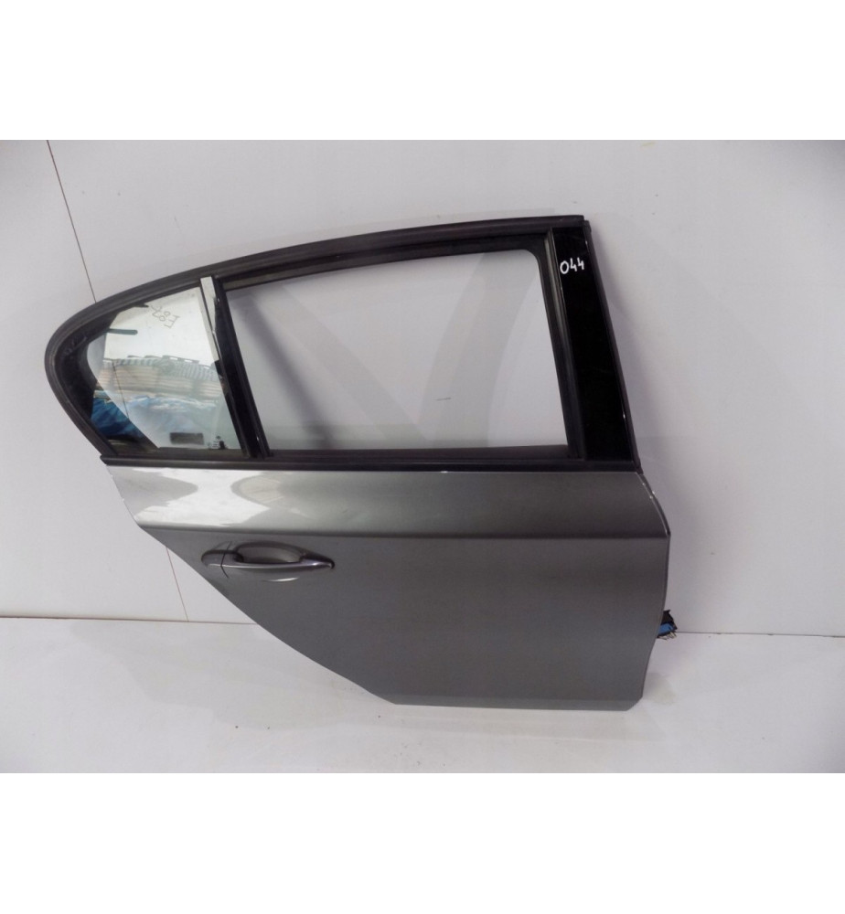 BMW 1 E87 - Zadné Dvere - Pravá Strana - 0044