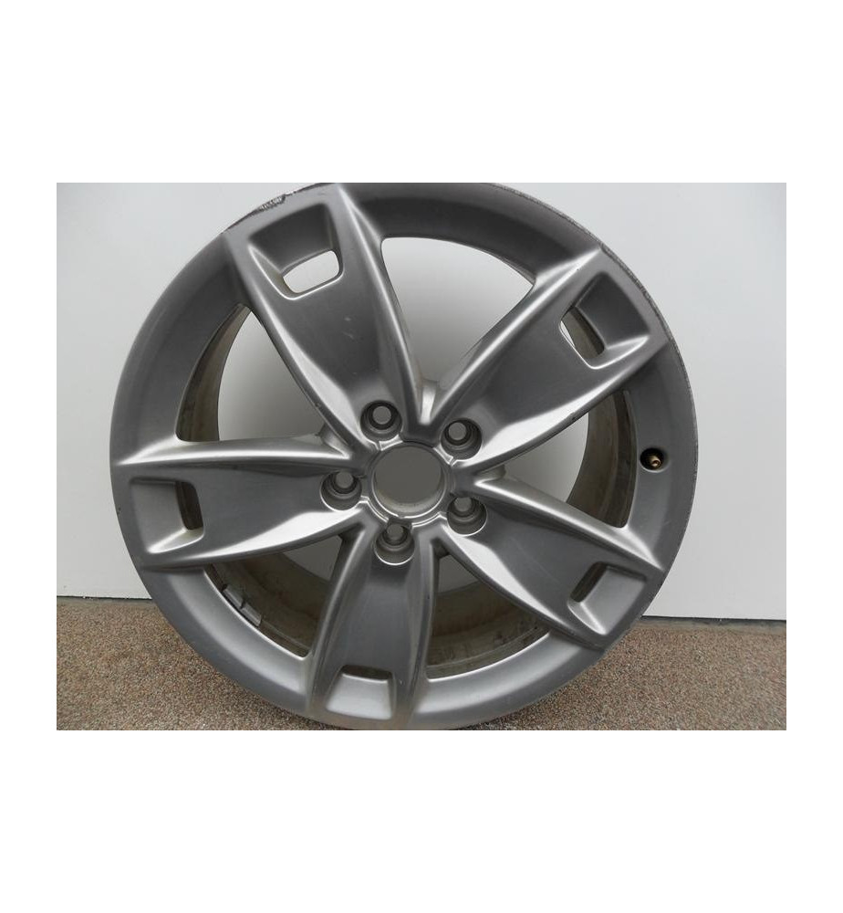 AUDI A3 8P0 - ALU KOLA 17 PALCOVÉ