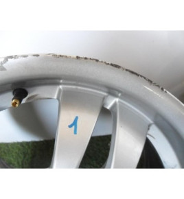 BMW 3 E90 E91 - KOMPLET ALU KOLIES 16 PALCOV