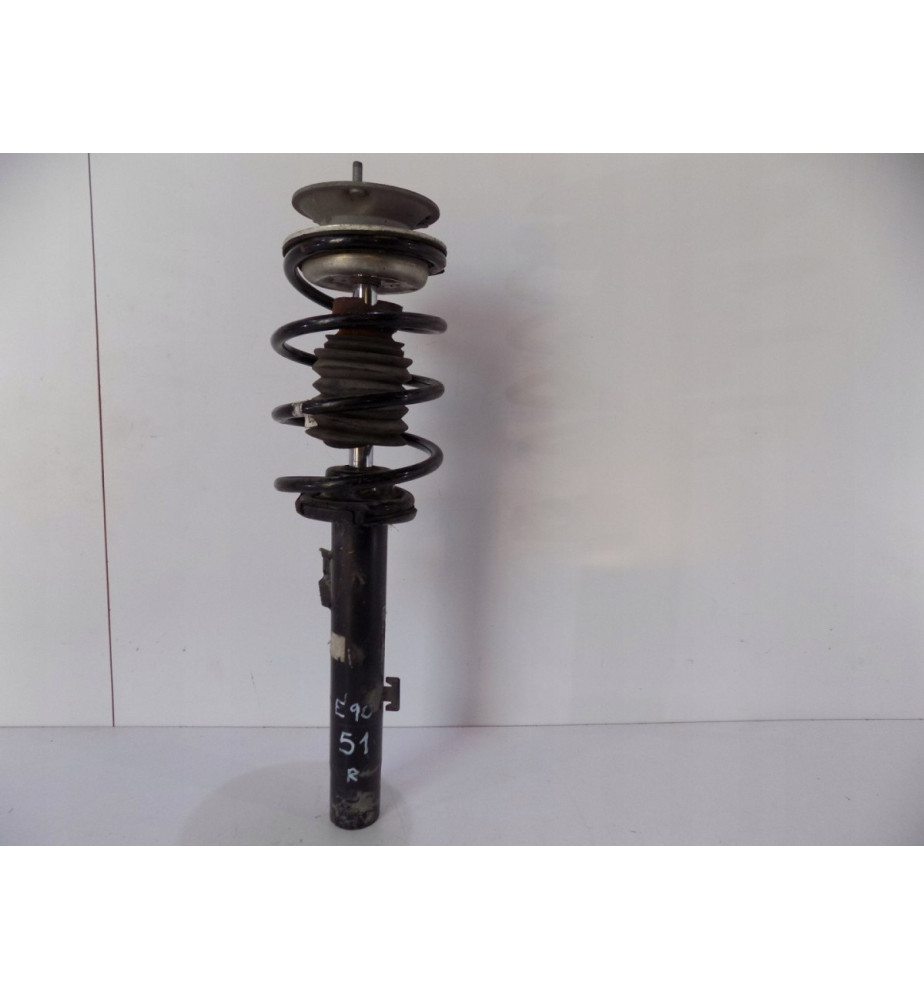 BMW 3 E90 / E91 Predný tlmič R - 051