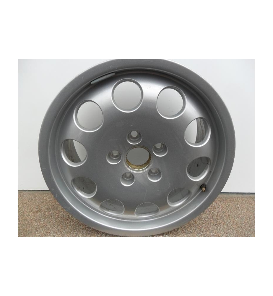 AUDI A8 8D0 - ALU KOLA 16 PALCOVÉ