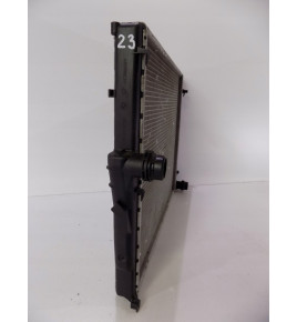 BMW X3 E83 CHLADIČ VODY 2.0 i