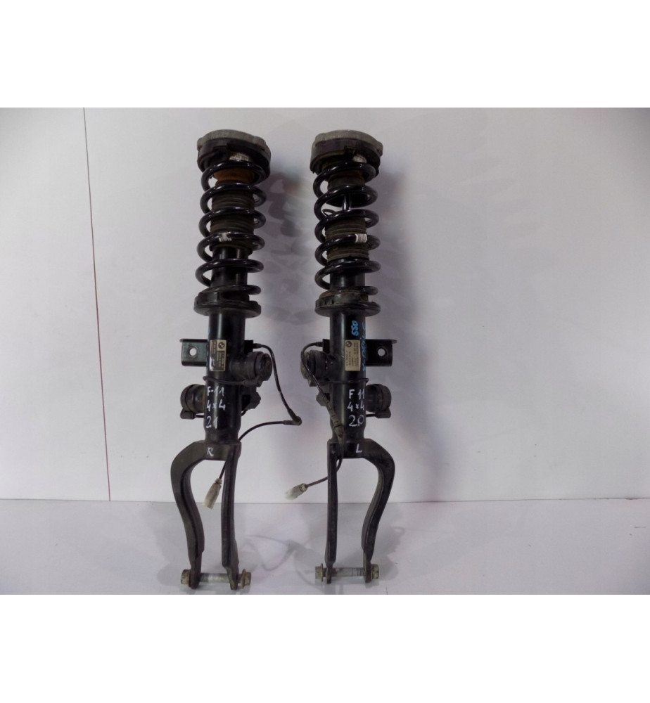 BMW 5 F10/11 - 550dX Predný tlmič na pravej strane