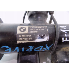 BMW 5 F10/11 - 550dX Predný tlmič na pravej strane