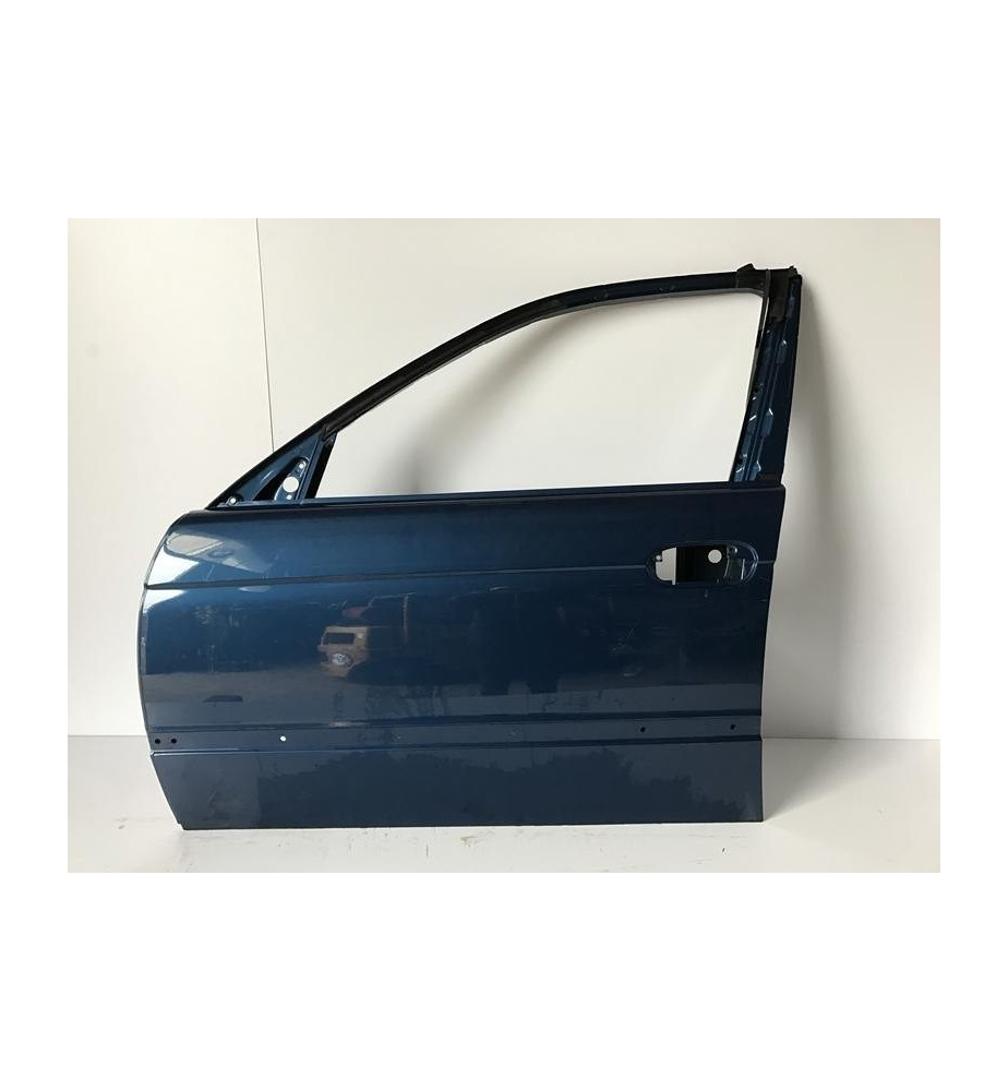 BMW SERI 5 E39 - ĽAVÉ PREDNÉ DVERÁ