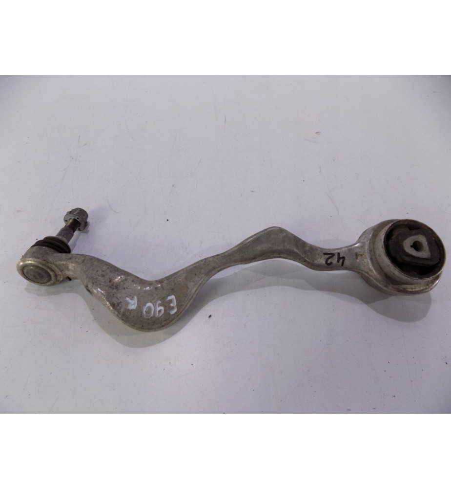 BMW 3 E90/91/92 - Predný rameno R - 00042