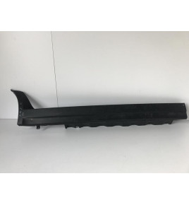 BMW X3 E83 - PRAVÁ PRAHOVÁ...