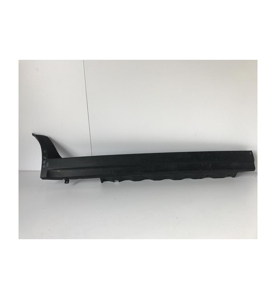 BMW X3 E83 - PRAVÁ PRAHOVÁ LIŠTA