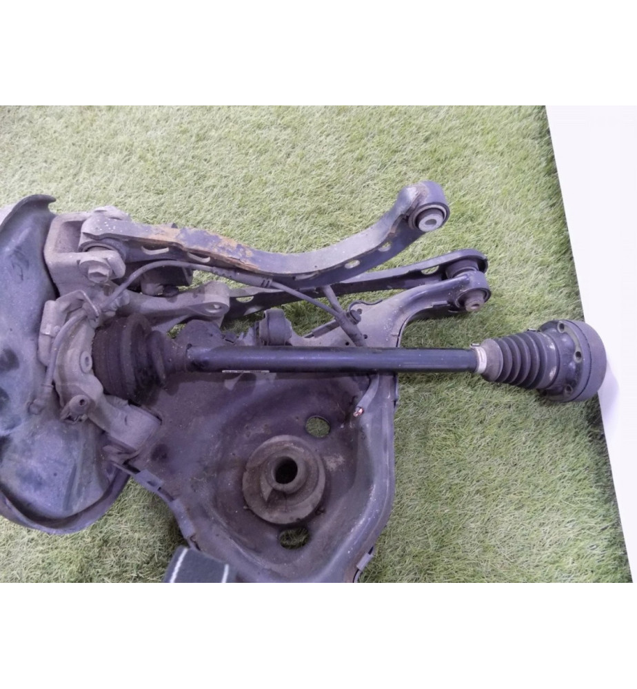 Audi A6 4F0 - PRAVÉ ZADNÉ POLOOSY