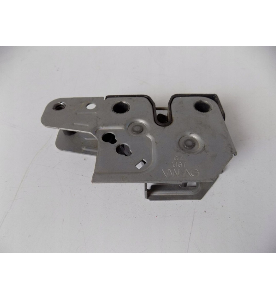 VW Touran - Zámok Kapoty - 2216