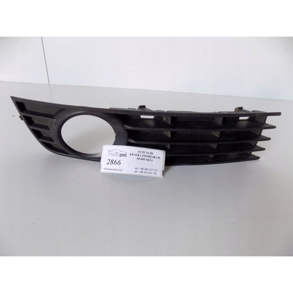 AUDI A4 B6 - Pravá mriežka nárazníka - 2866