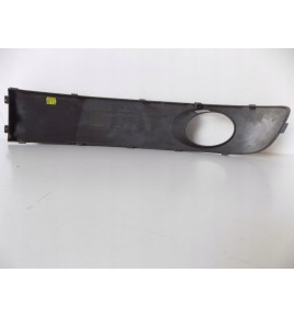 VW T5 Multivan - Pravá mriežka nárazníka - 2878