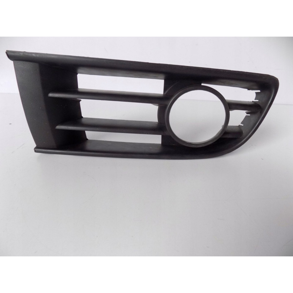 VW Polo - Mřížka nárazníku levá - 2954