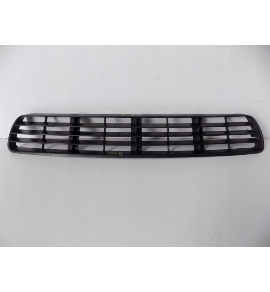 Audi 80 B4 - Mriežka nárazníka - 2961