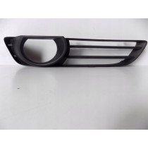 AUDI Q7 - Pravá mriežka...