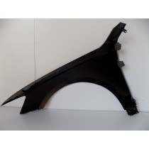 Audi Q5 8R Pravý blatník - 0447