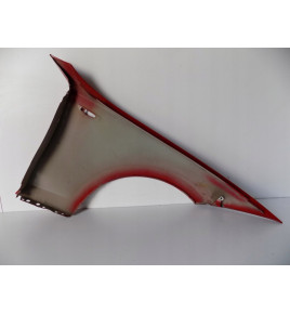 BMW 1 E87 E88 ĽAVÉ BLATNÍK (A75 červená) - 0611