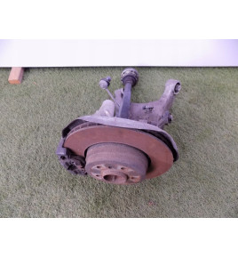 BMW 7 E65/66 - PRAVÝ ZÁVIT / OSA