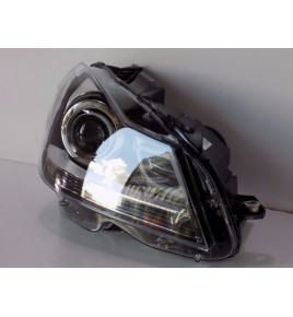 Mercedes W204 C Trieda Lampa ILS R - 2805