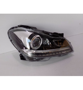 Mercedes W204 C Trieda Lampa ILS R - 2805