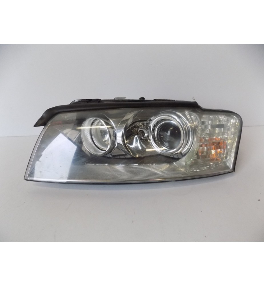Audi A8 D3 - Lampa Xenon Ľavá - 5185